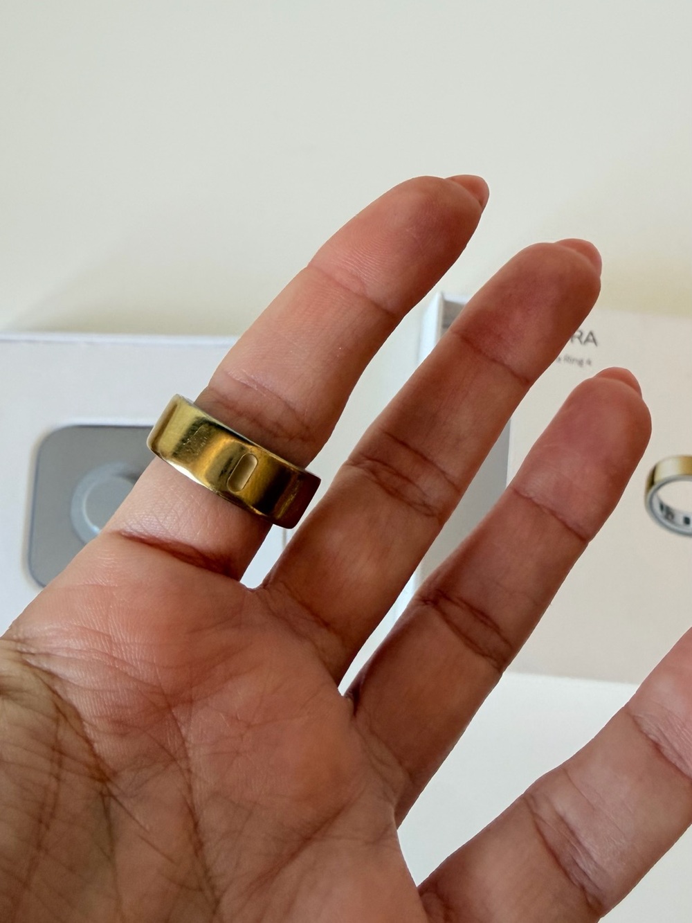 Oura Ring 4 Size 7 Gold